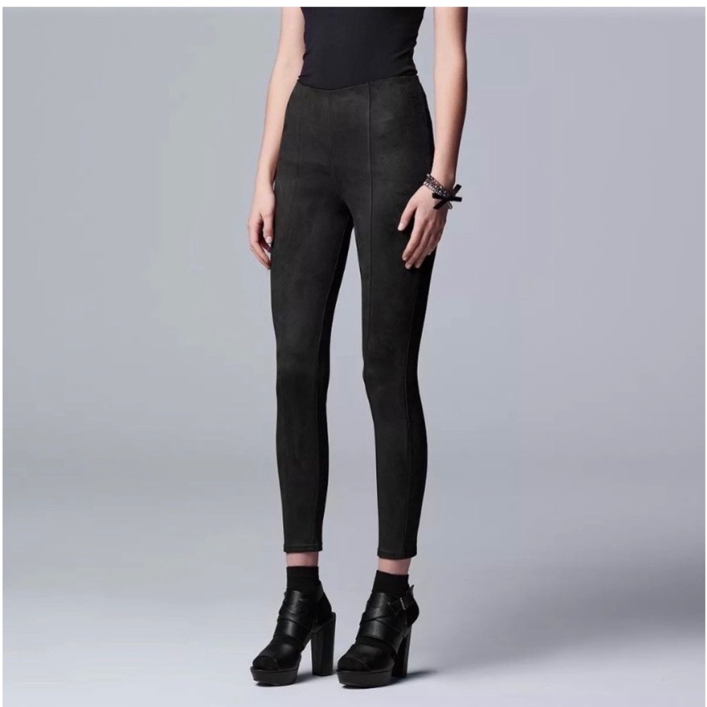 Simply Vera Vera Wang| High-Rise Faux Suede Skimmer